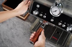 Portafilter bez dna pro pěkný efekt DéLonghi