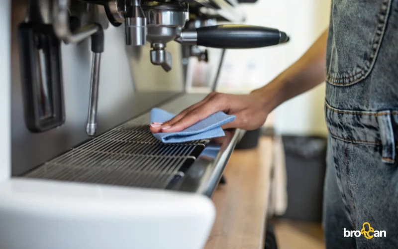 cleaning delonghi coffee machine